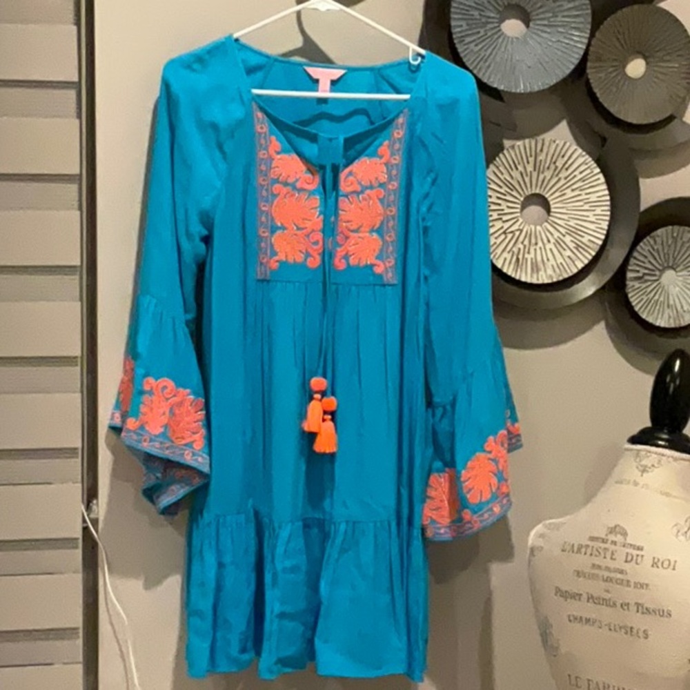 Lilly Pulitzer Amisa Turquoise and Neon Coral Embroidered dress preowned size xs